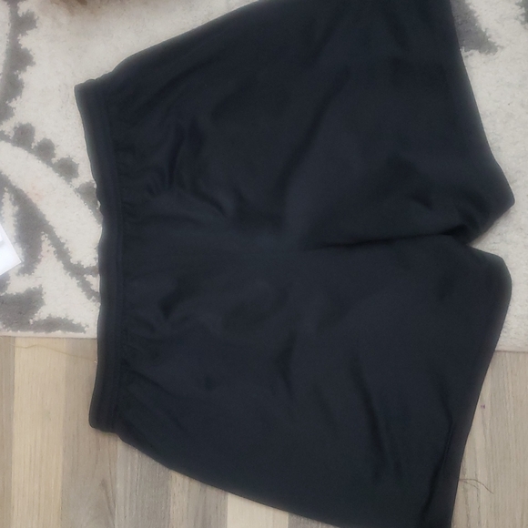 Adidas mens black shorts size small - Picture 4 of 5